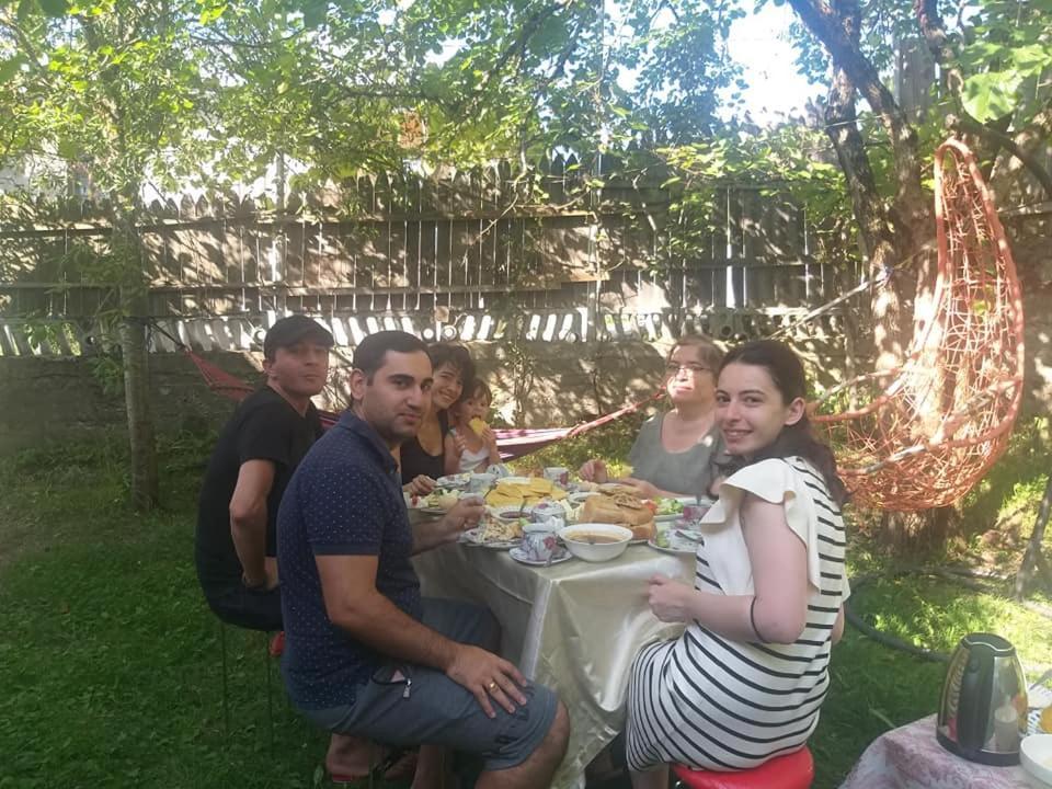 Khulo Guest House Chveni Ezo מראה חיצוני תמונה